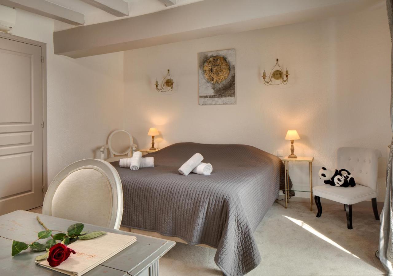 Hotel La Roseraie เชอนงโซ ภายนอก รูปภาพ